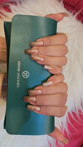 Finger To Toes studio interior